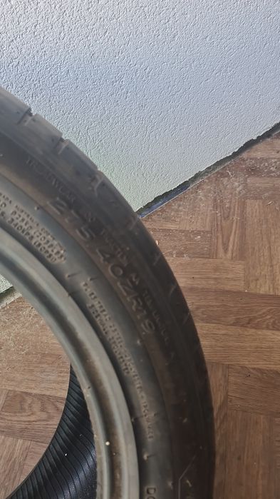 Vând doua cauciucuri 275 40 19