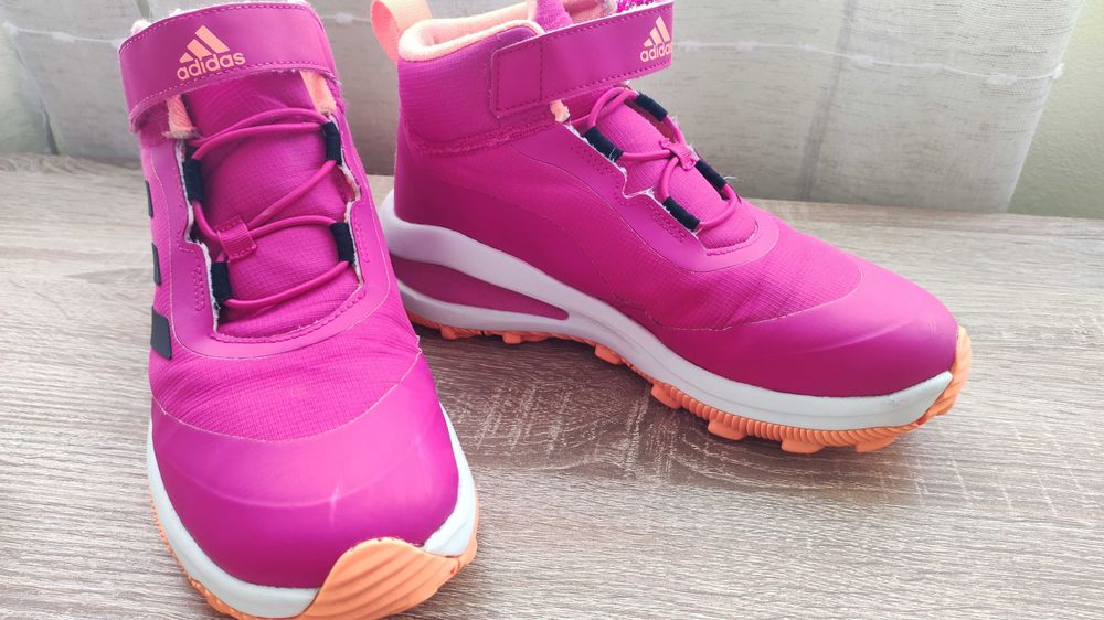 Зимни обувки Adidas