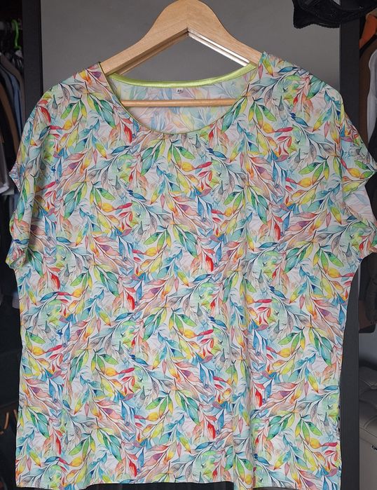 Vând bluză subțire damă, fără mâneci, mărimea 46-48