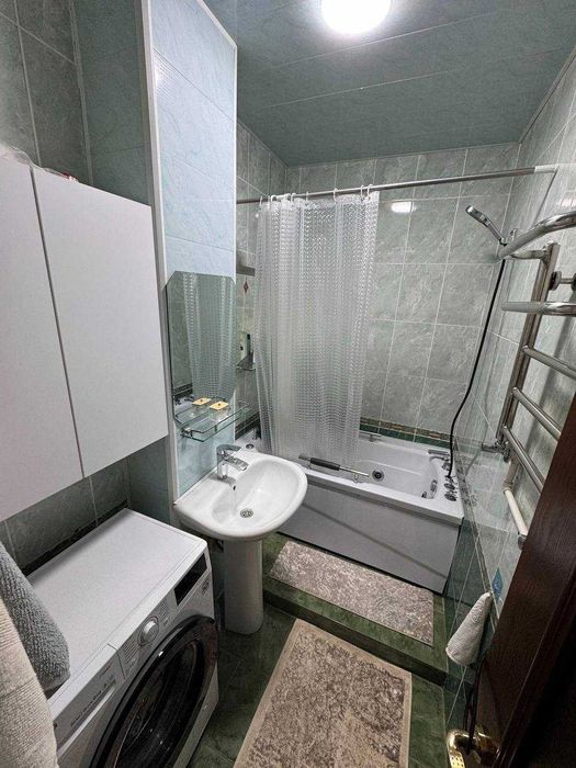 V1422 ПРОДАЕТСЯ 3/2/9 на: Ц-13, Лабзак 75м2