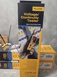 Tester Fluke T150 bipolar AC DC cu indicator LED