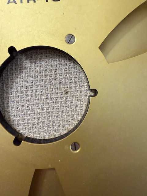 Rola AKAI pentru magnetofon