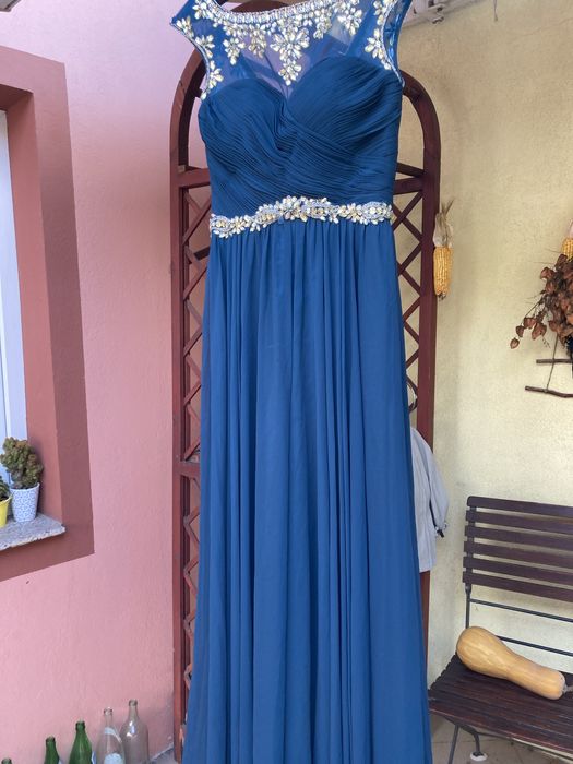 Rochie masura 36 noua potrivita pentru evenimente deisebite