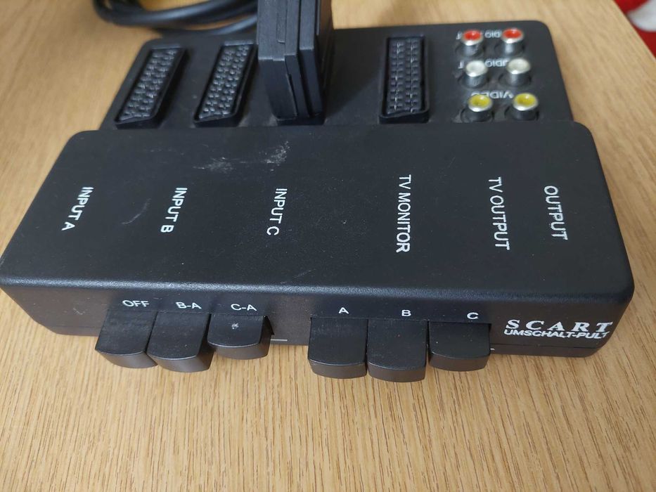 Selector surse SCART EasyLine 4 canale