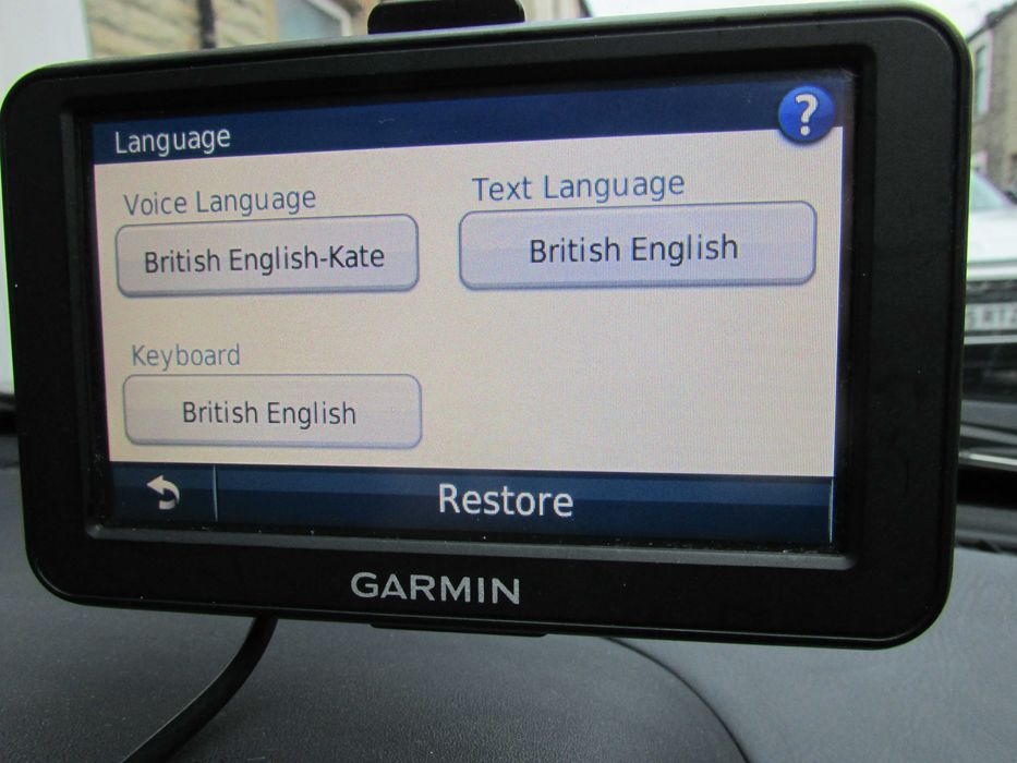 Навигация Garmin nüvi 40