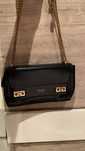 Geanta dama GUESS