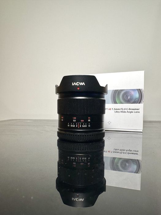Obiectiv Laowa 7.5mm F2 MFT Diafragma Auto