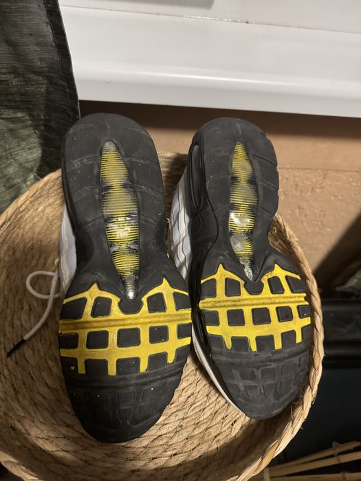 Nike Air Max 95 Wolf Grey Tour Yellow