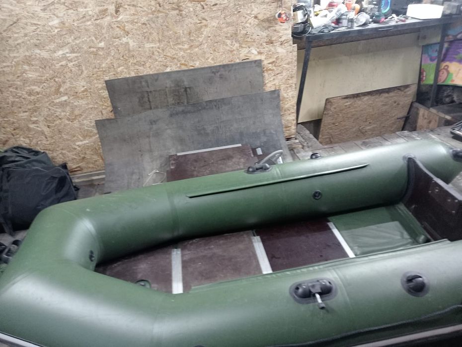 Продам лодку Аква 290 ска киль