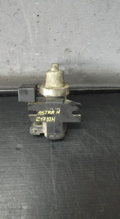 Supapa vacuum 1.7 cdti opel astra h 897219