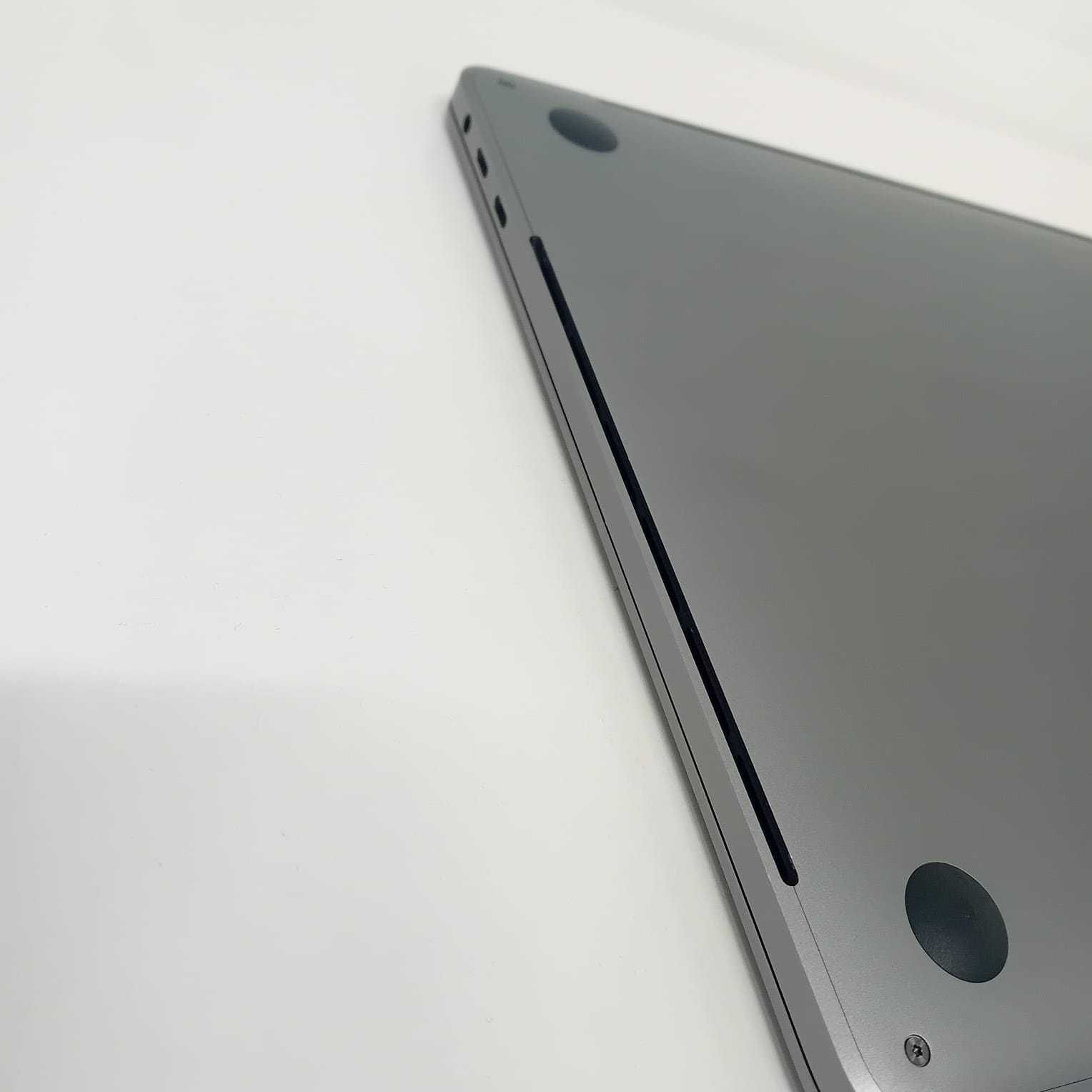 (ag49 Esplanada b37.48 ag49) Laptop Apple A1989 Macbook Pro
