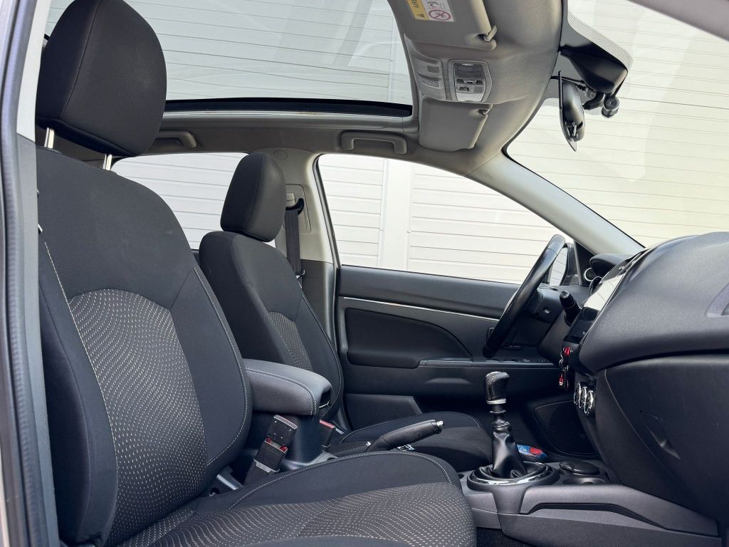 Mitsubishi/ASX 1,8/ 4WD /Automat Cam Panorama /Nav