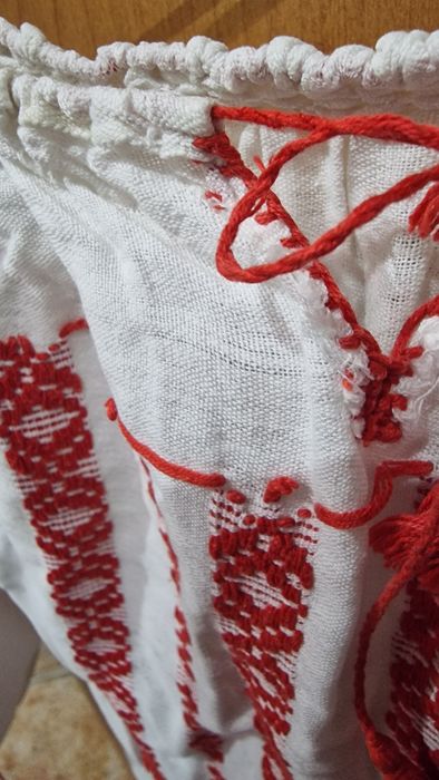 Costum traditional fete 6 ani