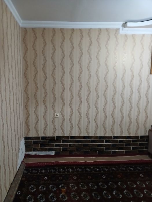 БАМда 2 хонали гиштли уйда 77 -серия 6 м балконли.