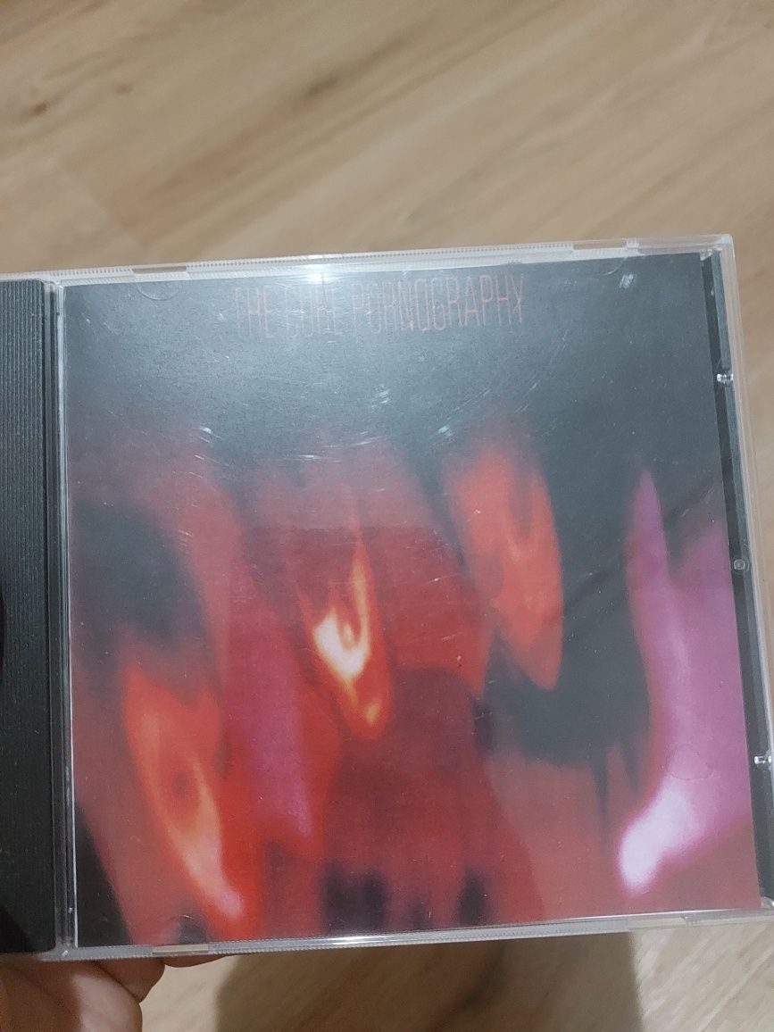 Диск на The Cure