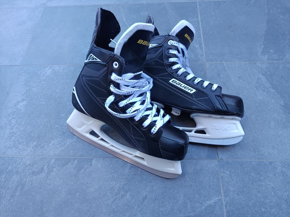 Кънки за лед Bauer Supreme S140 - 45.5