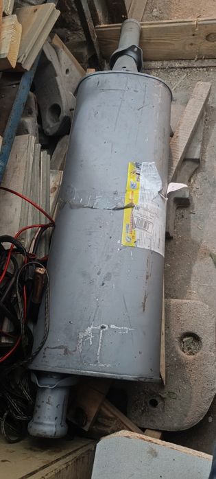 Продаю глушитель от газель соболь