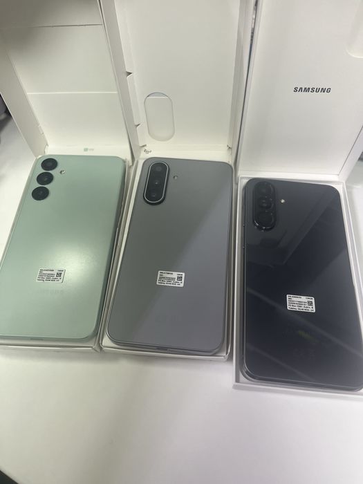 Samsung A16 , A17 и А56
