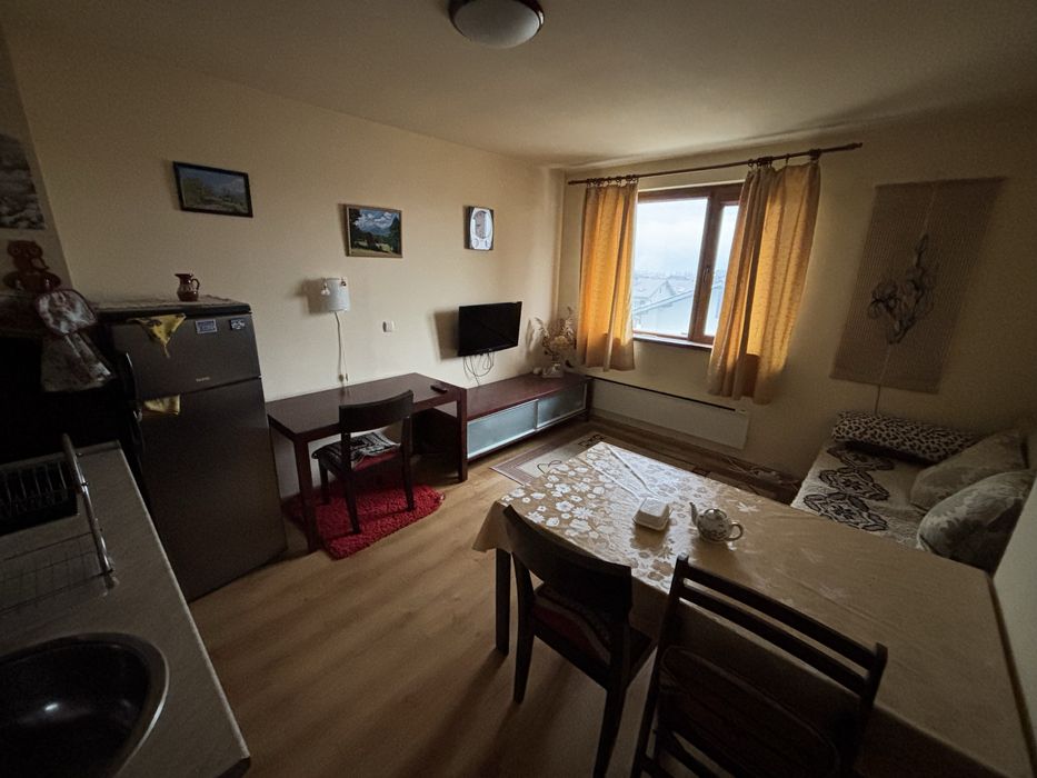 Двустен в жилищна сграда