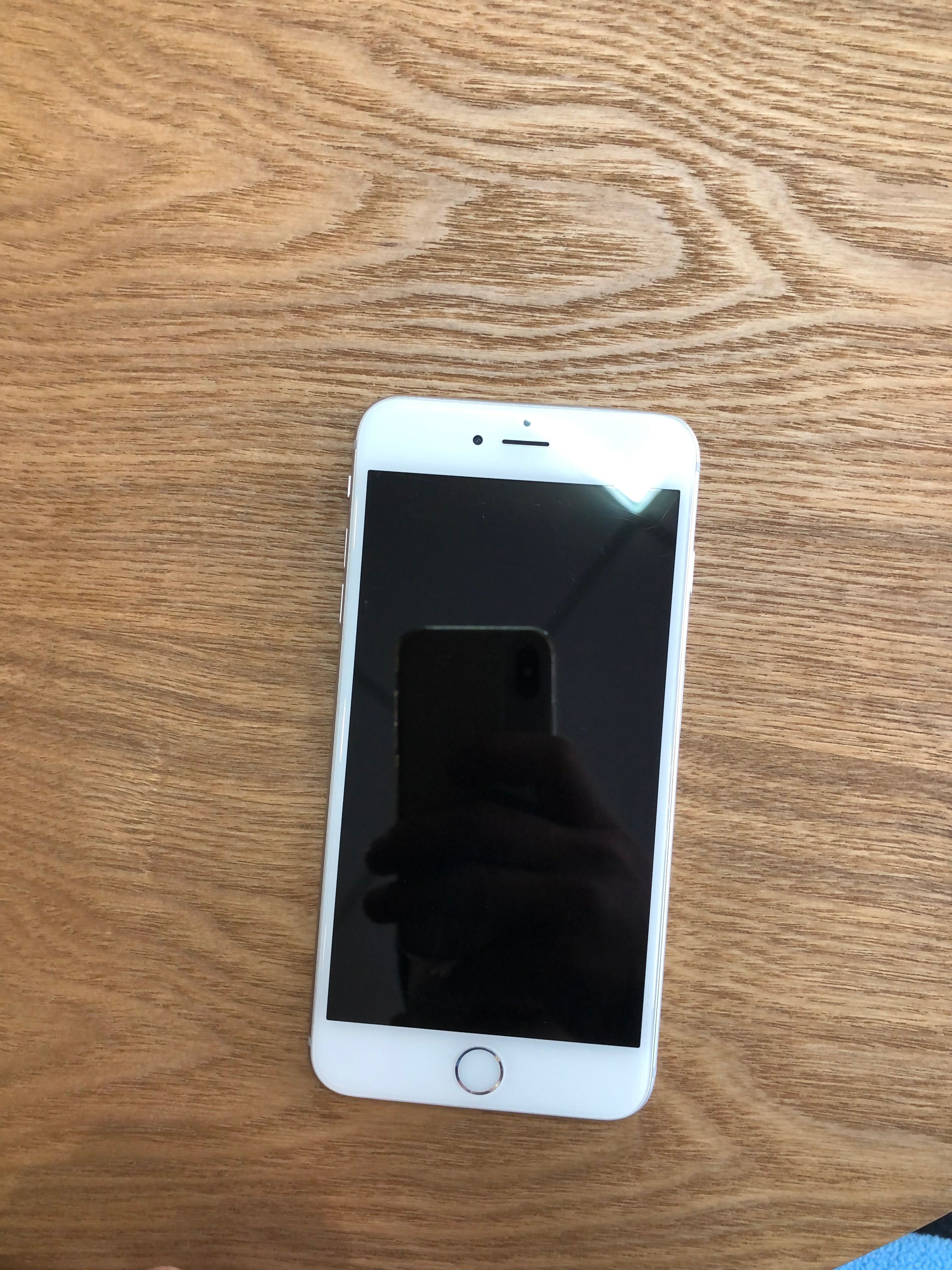 Telefon mobil IPhone 6 plus