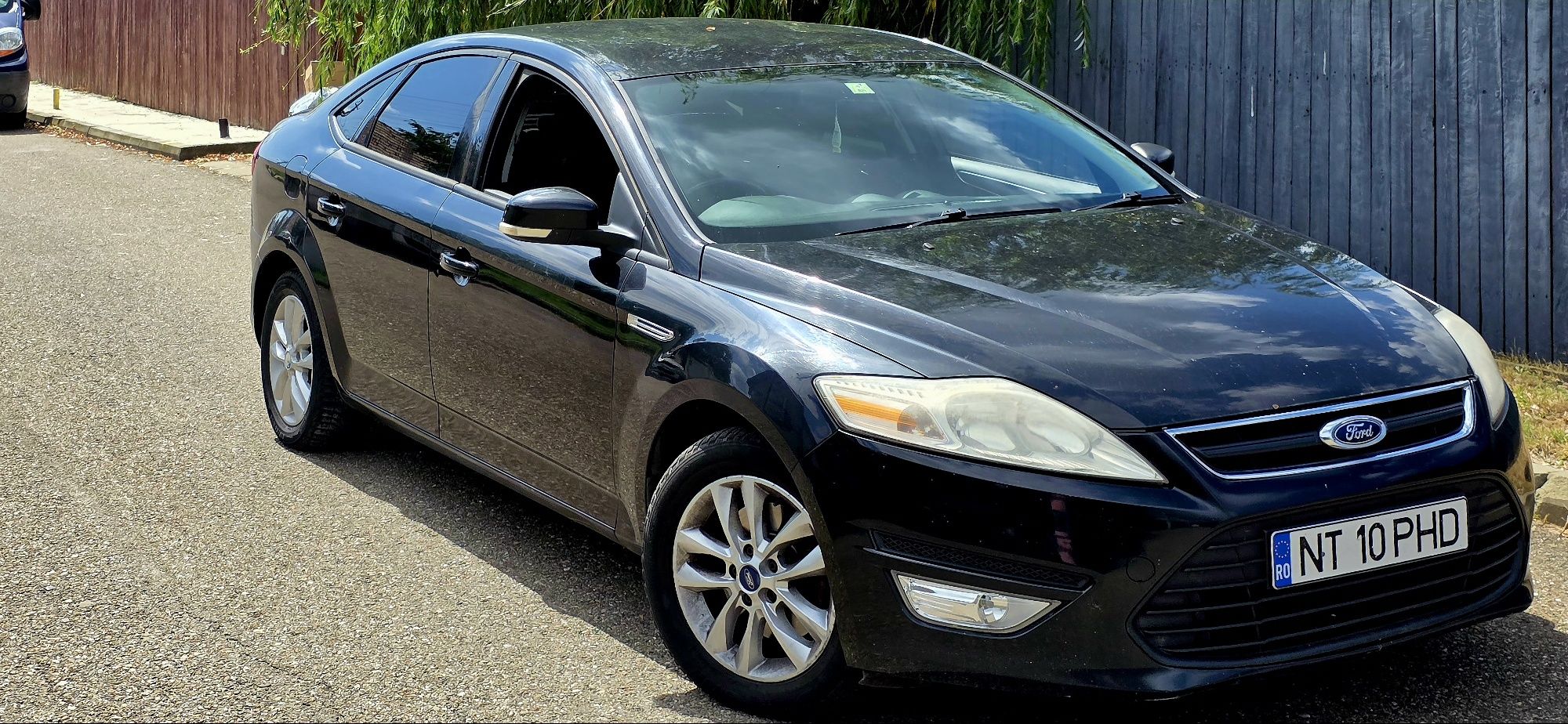 Ford Mondeo 2.0 Diesel volan dreapta