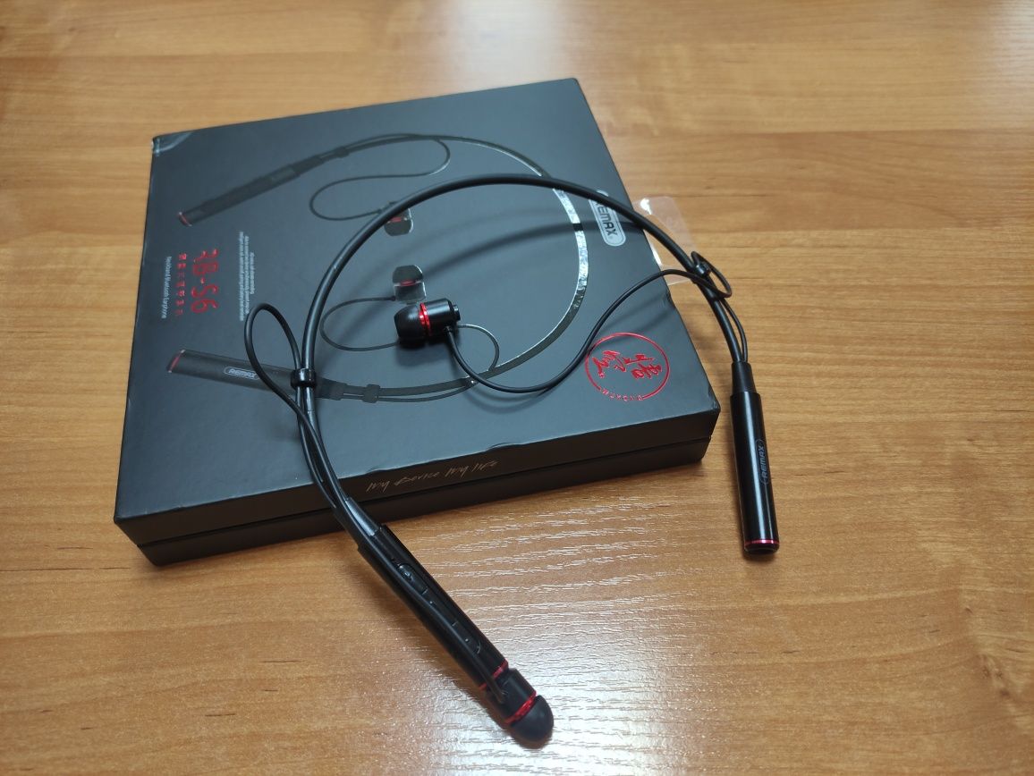 Bluetooth наушники