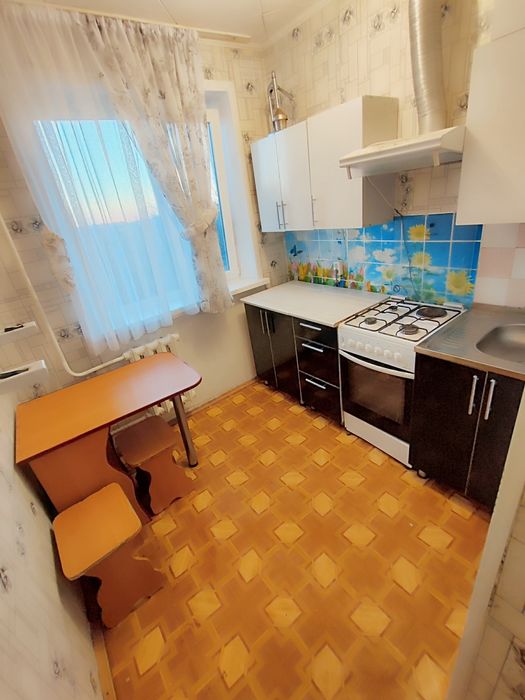 Продается 2-комн (6-67, 3 эт)