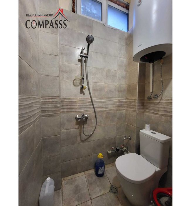 гр. Добрич, Център-пазара, търговски обект 86кв.м – 215000евро!