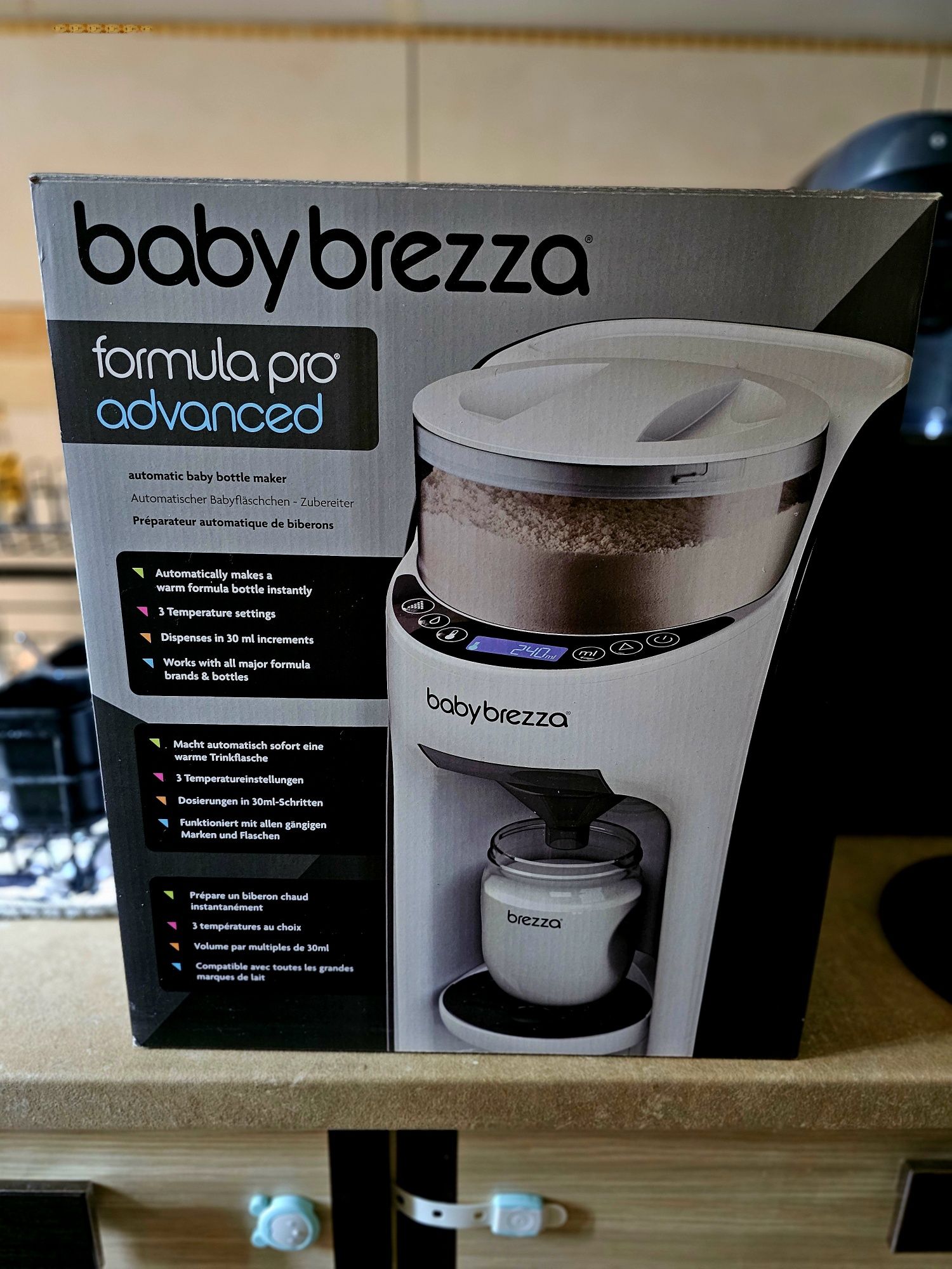 Babybreeza - aparat de făcut lapte praf