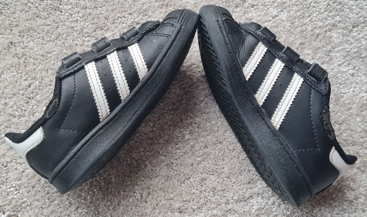 Детски маратонки Adidas Superstar, размер 26