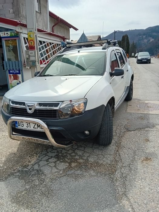 Vand ,schimb ,dacia duster