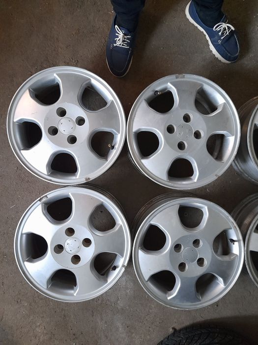 Set 4 Jante Aliaj pentru LOGAN