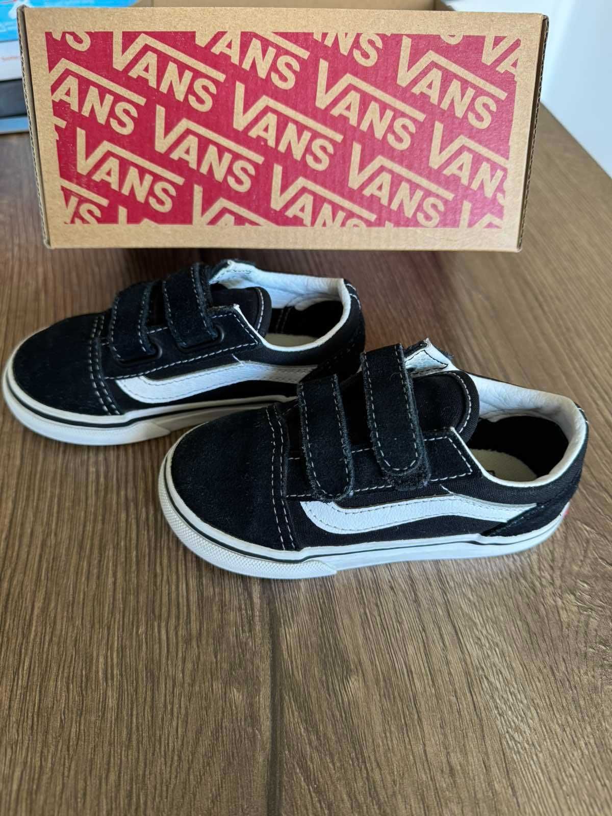 Детски гуменки Vans, номер 24