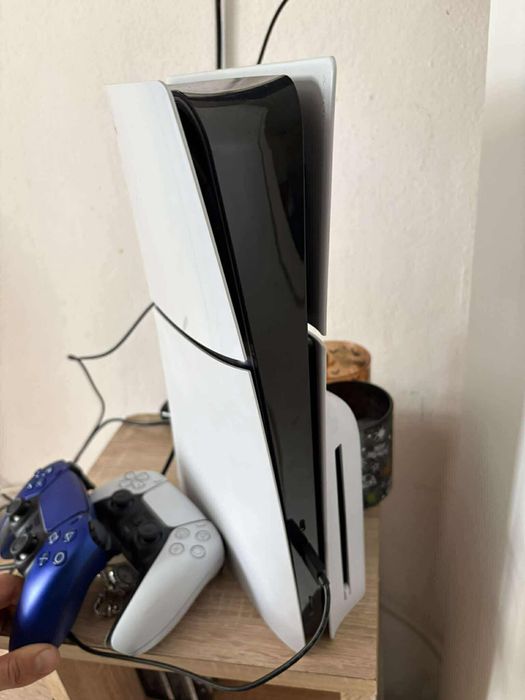 Play station 5 slim 1 tb
