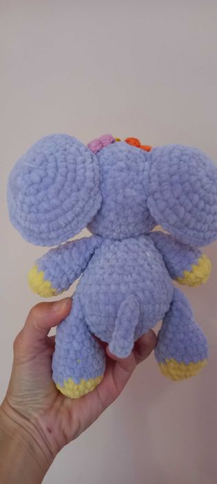 Ръчно изработена плюшена играчка