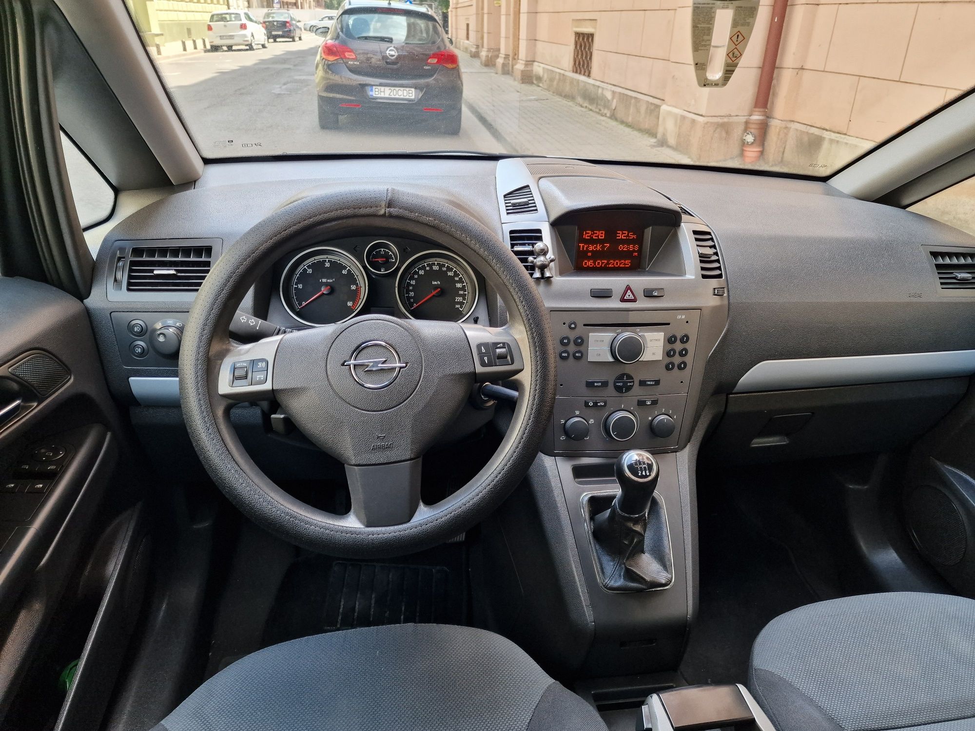 Opel zafira B 1.9 CDTI 2007