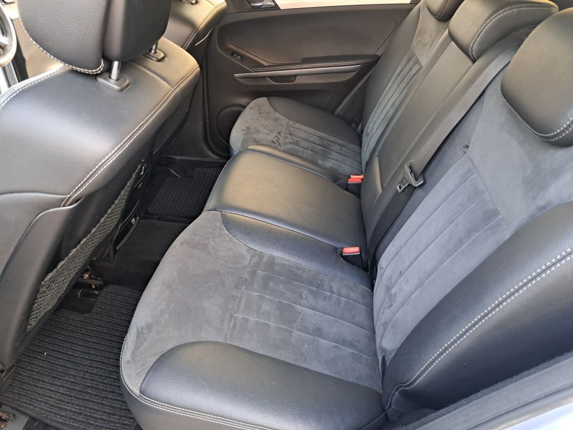 Задна седалка Мерцедес МЛ W164 седалки Mercedes ML W164