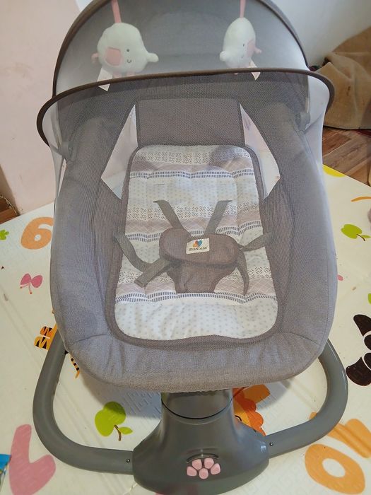 Продается шезлонг на фото