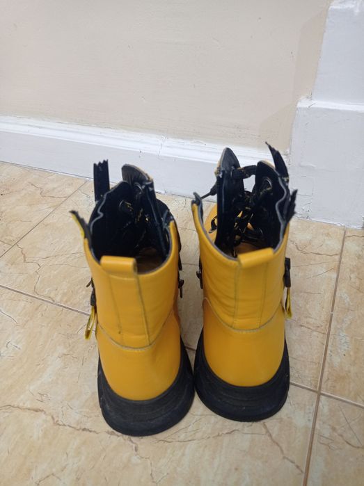 Ботуши,боти естествен велур,кожа