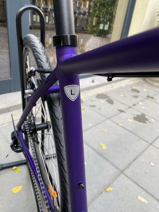Велосипед Specialized Sirrus V-Brake satin plum purple/acid lava