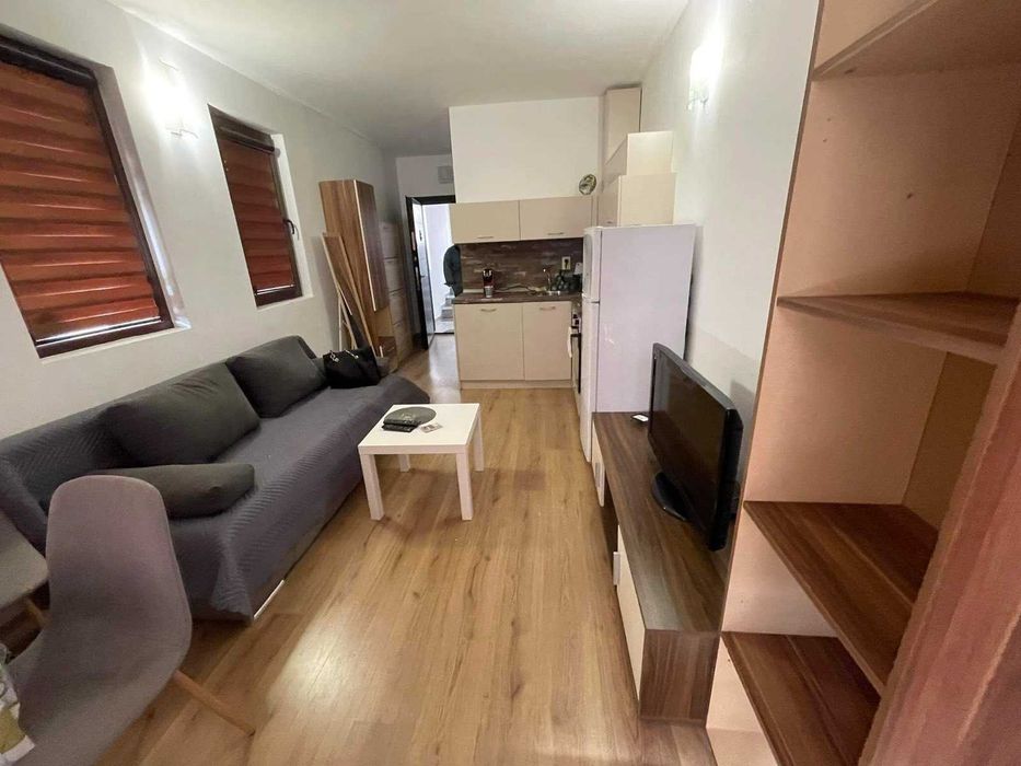 Дава се под наем Двустаен апартамент в Бургас, Сарафово - 55 кв.м за 50 € - Снимка #6