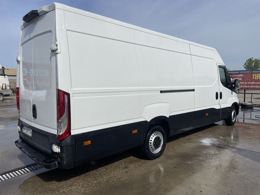 Iveco daily 35 17 extra lang 4.7 m inmatriculat recent 370.000 km