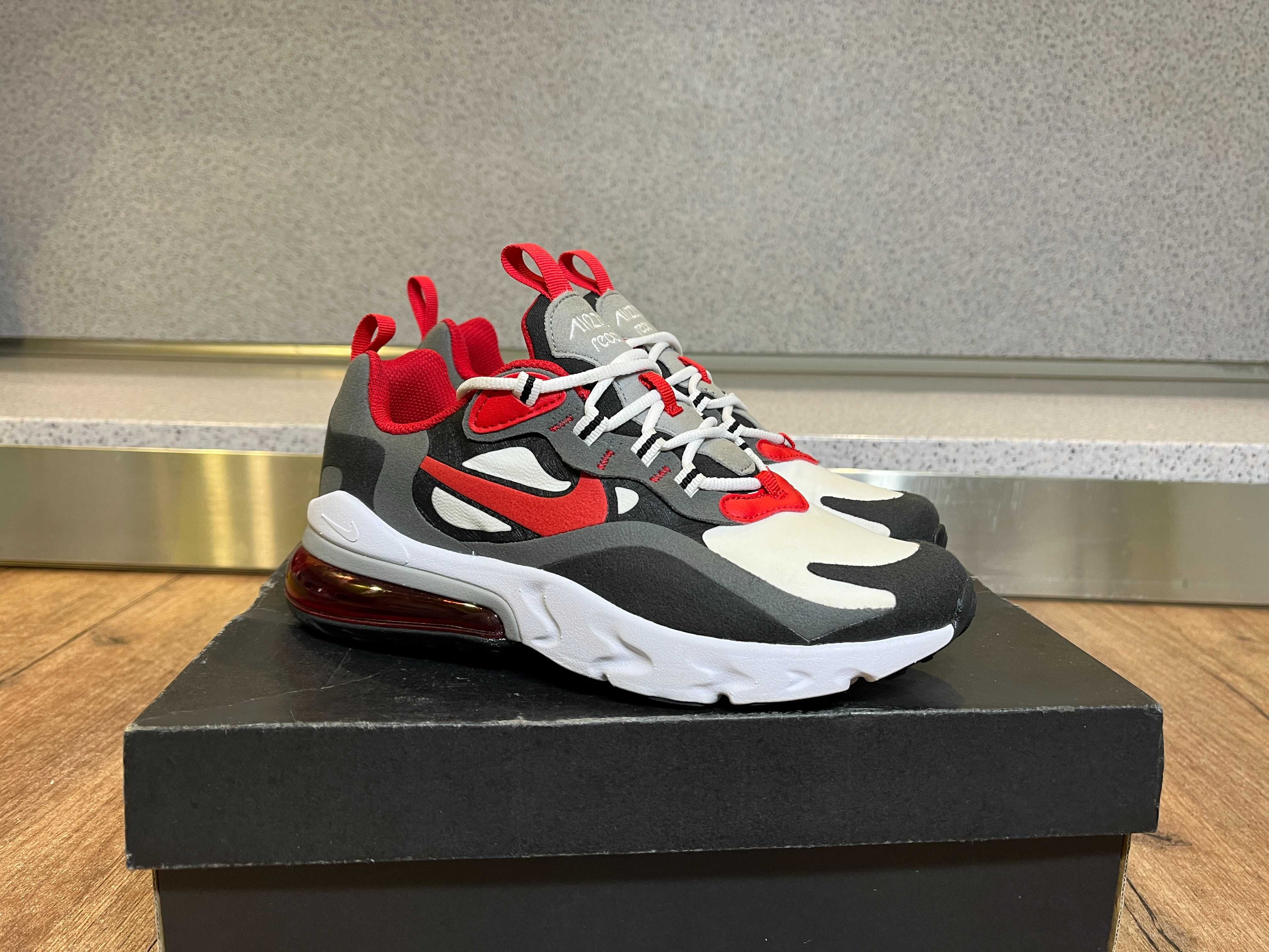 ОРИГИНАЛНИ *** Nike Air Max 270 React Iron Grey/University Red/Black