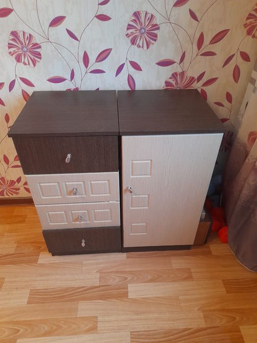 Тумбочки 7000 тг