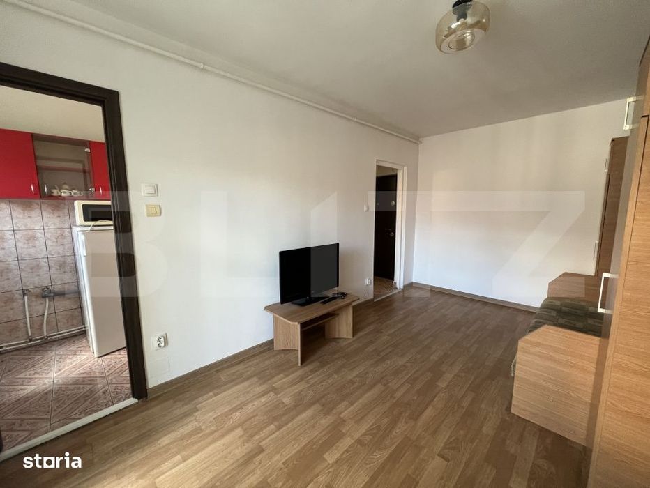 Garsoniera Etaj 1/4, 22 mp, zona Petrom Oasului