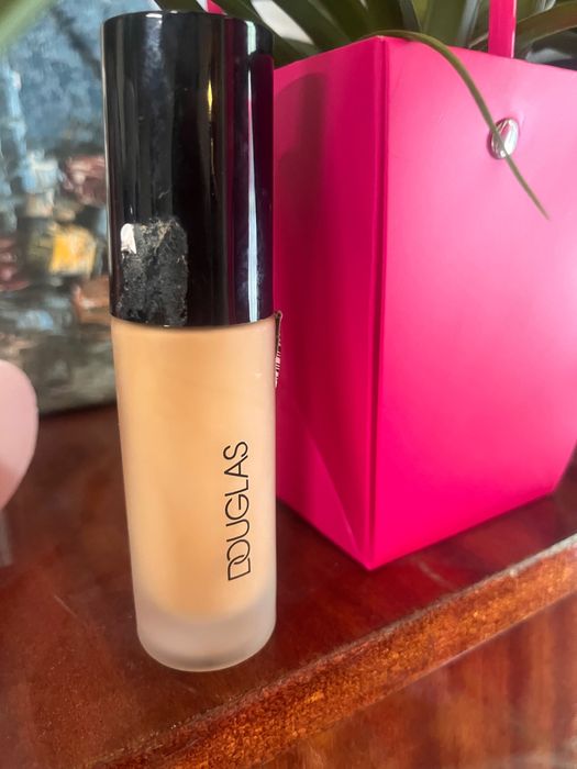 DOUGLAS Make-Up Ultimate All Day Perfect Wear