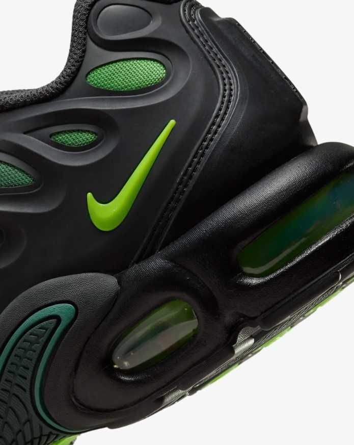 Nike TN Air Max Plus Drift Black and Green / Outlet