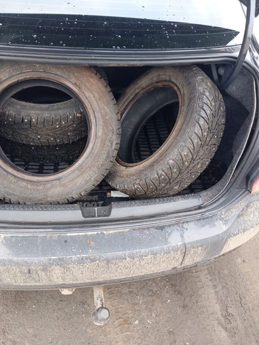 Продам резину в хорошем слстоянии