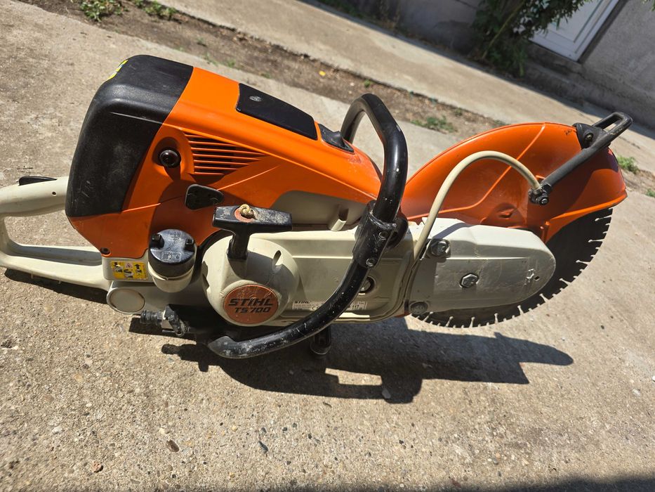 Se vinde Stihl TS 700