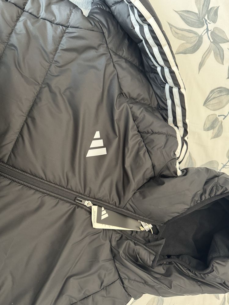 Adidas мъжко зимно яке xl